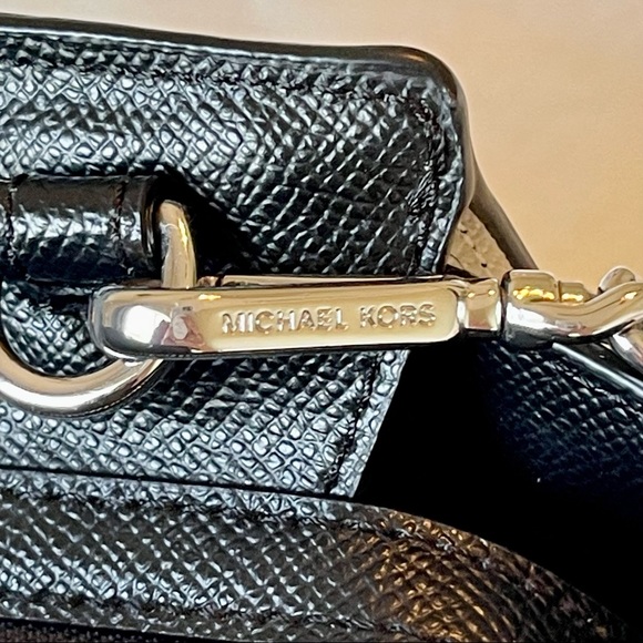 Michael Kors Sylvia Medium Top Zip Leather Purse - Picture 6 of 10